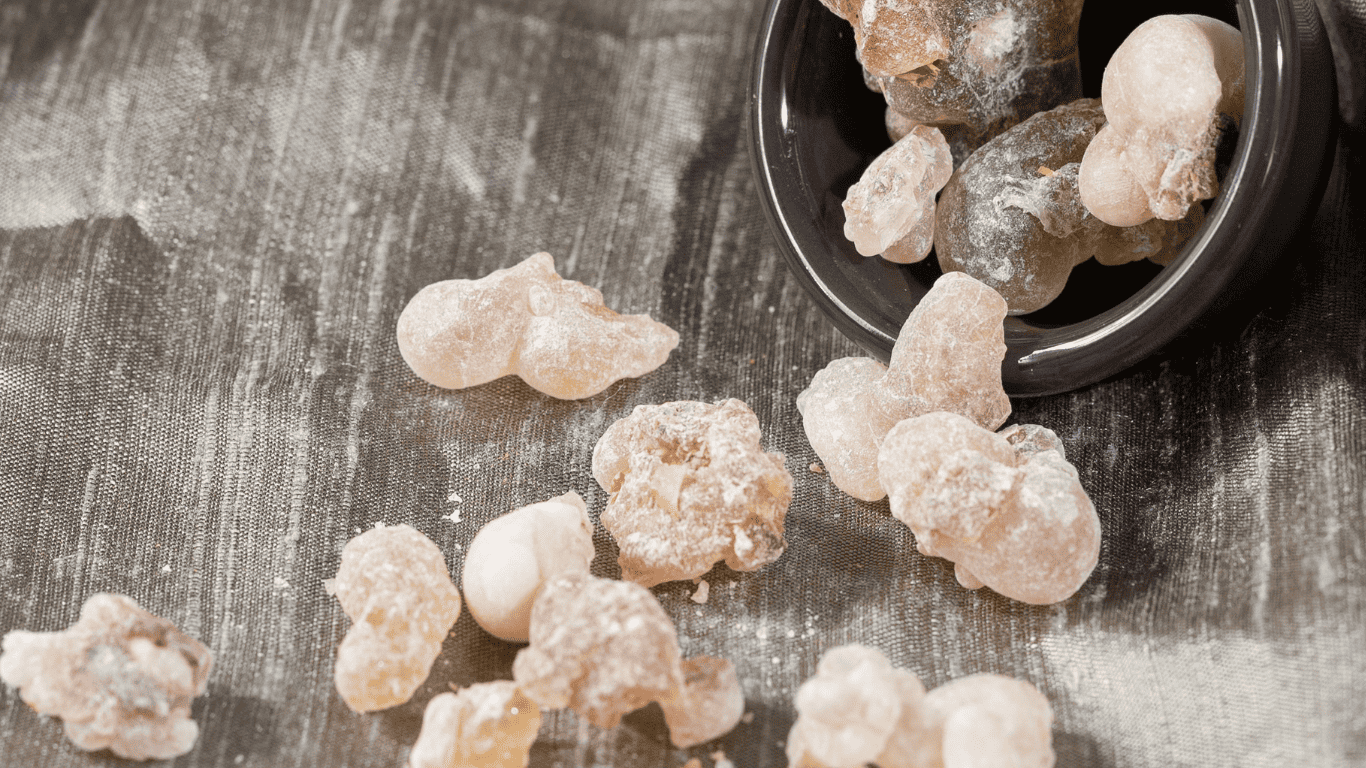 How to Use Frankincense Oil on Face A Comprehensive Guide Health Tenfold